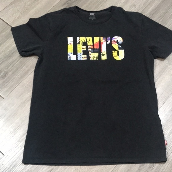 Levi’s Black Screen Print Spell Out Scoop Neck T-Shirt size M - Picture 3 of 10